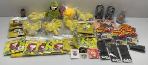 lot 97 image: Flea Marketers Lot