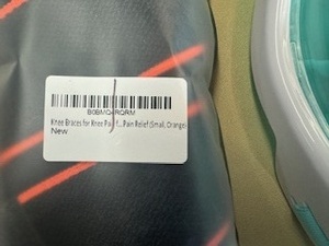 lot 28 image: Snorkeling Mask, Elbow and Knee Braces and UV Reflective Pack