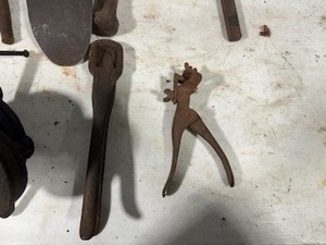lot 70 image: Bucket of Vintage Tools