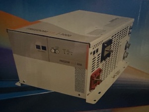 lot 11 image: Xantrex Freedom SW3000 Pure Sine Wave InverterCharger