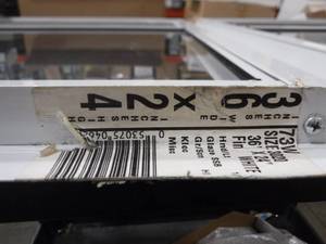 x2 36 x 24 Aluminum Windows With Screens  As Is, Damaged Corners, See Photos 