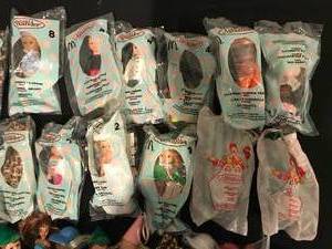 LARGE LOT OF SEALED AND OPENED MADAME ALEXANDER DOLLS - LOOK