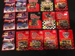 LOT OF 15 NEW IN PACKAGE DIE CAST CARS - LOOK
