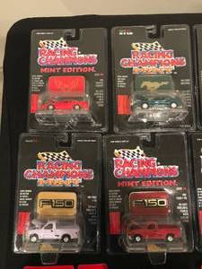 LOT OF 15 NEW IN PACKAGE DIE CAST CARS - LOOK
