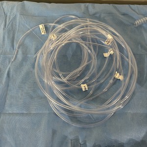 lot 64 image: Lot of Various Air Liquid Tubes - In Great Condition