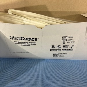 lot 95 image: MSRP $150  1 Box (25 each) NEW MediChoice FG2003 5.5 Straight Kelly Hemostat Stainless Steel Floor Grade Instrument - Expiration 428