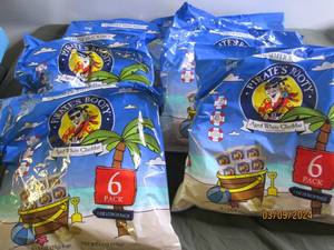 6 bags of 61oz bags of prates booty aged white chedder popcorn past best buy date