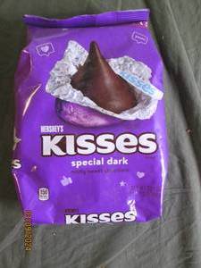bag of special dark hersheys dark chocolate kisses can not see best buy date on them 2lb 1 oz