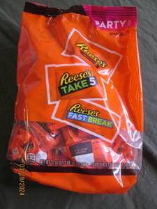 party pack of reeses 2lb 6 oz past best buy date