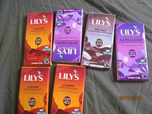 6 various lillys chocolate bars