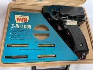 lot 128 image: Vintage WEN Soldering Gun Kit in Original Case with Great Advertising Graphics