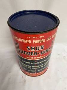 lot 175 image: Vintage Shur Wonder Wash Tin