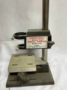 lot 182 image: Drill Press Tools