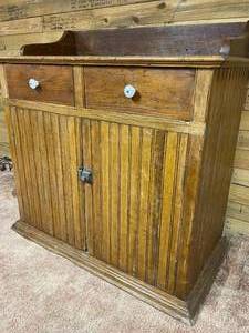 lot 205 image: Antique Wooden Commode