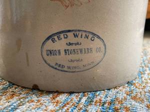lot 220 image: Vintage Redwing Three Gallon Stoneware Crock