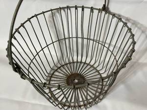 lot 235 image: Vintage Metal Basket with Handle