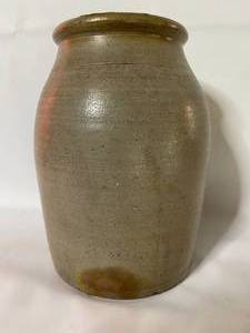 lot 260 image: Vintage Stoneware Vase