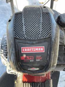 lot 276 image: Craftsman Twenty Two Inch Wheeled Trimmer