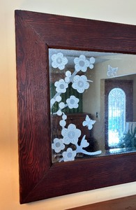 lot 49 image: Vintage Wooden Framed Wall Mirror