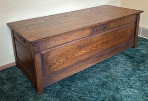 lot 50 image: Hinged Wooden Coffee Table with Storage
