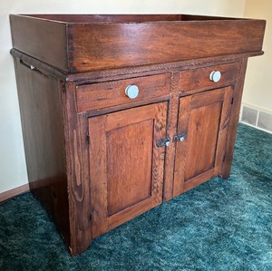 lot 21A image: Antique Wooden Dry Sink