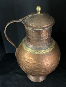 lot 57 image: Vintage Copper Lidded Vessel