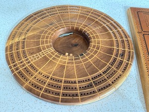 lot 201 image: Two Vintage Cribbage Boards