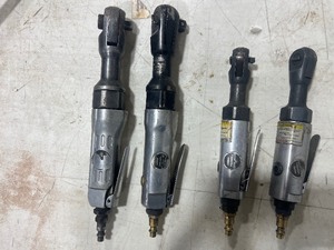 2) 38 AIR RATCHETS & 2) 14 AIR RATCHETS
