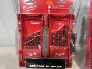 MILWAUKEE 15 PC BLACK OXIDE DRILL BIT SET & 21 PC BLACK OXIDE DRILL BIT SET