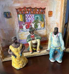 lot 8A image: Artisan Crafted Diorama by Cecilia Mattos