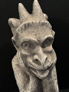 lot 95 image: Decorative Gargoyle Figurine