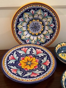 lot 163 image: Florence Italy Pottery Dishes