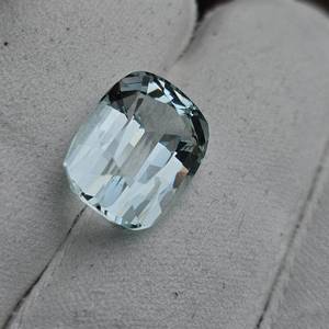 Impressive 12.20 Carat Aquamarine Gemstone $3,680 Retail VIDEO