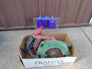 Flat of tools. As shown.
