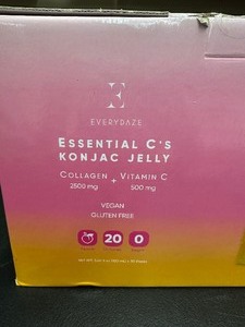 lot 24 image: EVERYDAZE Essential Cs Collagen  Vitamin C Konjac Jelly  Vegan, 10 Calories, 0 Sugar  Peach  29 Packs  Healthy Diet Pouch Drinkable Snack Drink, Weight Management