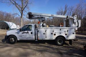 2000 Ford F-350 Super Duty Diesel Dually Altec Box Truck