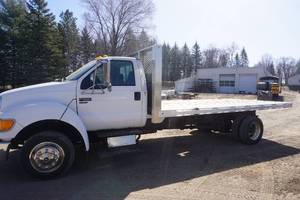 2004 Ford F-650 XLT Super Duty Pro Loader Flat Bed Dually Truck