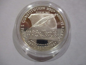 lot 24 image: 1787-1987-S (San Francisco Mint) 200th Anniversary of the US Constitution Silver Commemorative