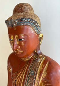 lot 2 image: Antique Wood Carved Buddha Sculpture