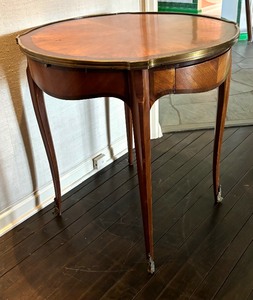 lot 72 image: Antique Louis XV Stye Circular Occasional Table