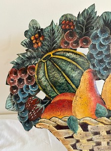 lot 74 image: Vintage Metal Tole Screen Hand Painted Fruit Basket