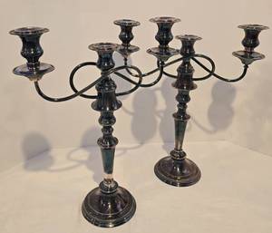lot 212 image: Graceful Pair of Candelabras