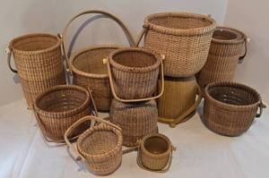lot 216 image: Wonderful Woven Basket & Pottery Grouping