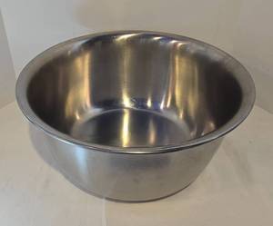 lot 218 image: Versatile Heavy Stainless Steel BowlBasin