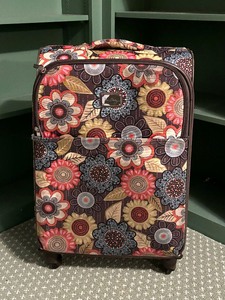 lot 150 image: Vera Bradley Rolling Travel Bag  Suitcase