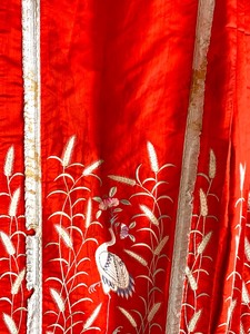 lot 255 image: Vintage Chinese Embroidered Skirt in Beautiful Bright Colors