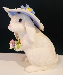 lot 416 image: Vintage Porcelain Spring Easter Bunny Rabbit with Adorable Hat and Flower Bouquet