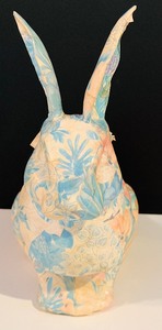 lot 418 image: Vintage Paper Mache Rabbit by Joan B. Henderson