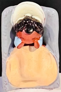 lot 423 image: Beautiful Nativity Scene Made in Argentina