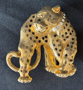 lot 323 image: Vintage Gilided Jaguar Two Piece Belt Buckle by Jose Cotel